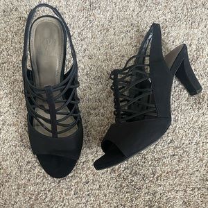 Black Strecth Heels
